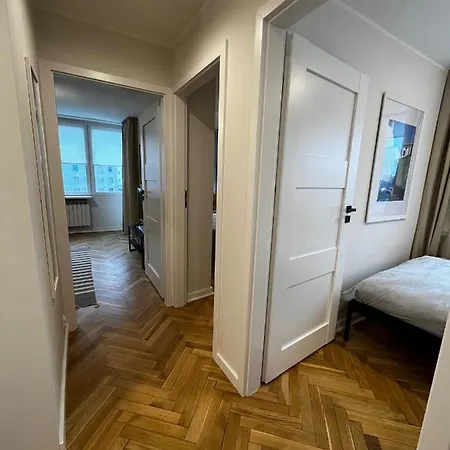 Ohmyhome - Platynowa Warszawa