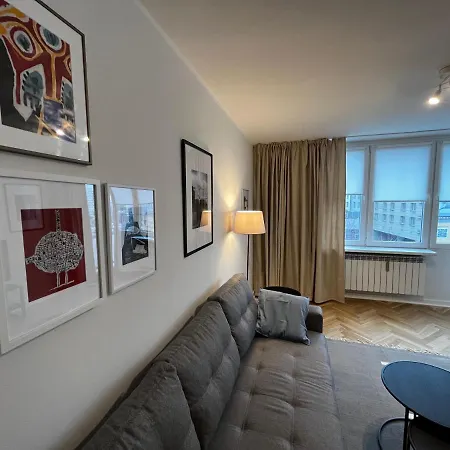Ohmyhome - Platynowa Apartament *