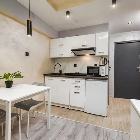 Czerniakowska 40 By Homeprime Lägenhet *