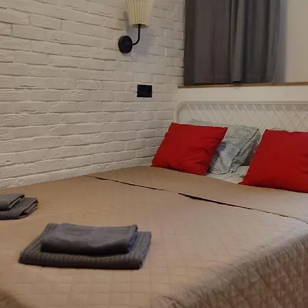 Centrum - Metro Rondo Onz Apartament