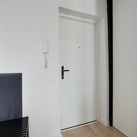 Apartment Urban Oasis Private With Palace Of Culture View Warsaw