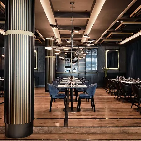 Отель Radisson Collection Hotel, Варшава
