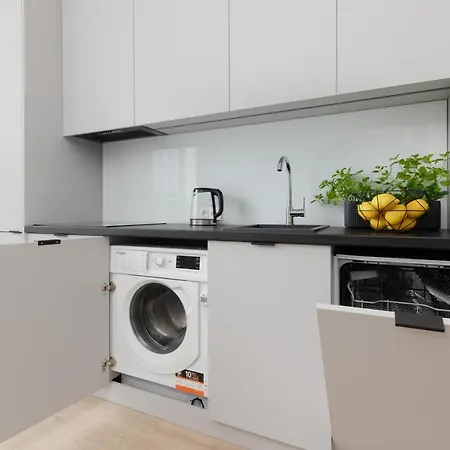 Spacious With Panoramic View Of By Renters شقة وارسو