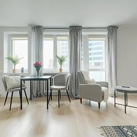Apartment Urban Oasis Private With Palace Of Culture View *