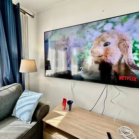 Neon 2 - Fast Wifi 70'tv Netflix Hbo Max Appletv+ Lejlighed *