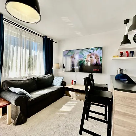 Neon 2 - Fast Wifi 70'tv Netflix Hbo Max Appletv+ Lejlighed