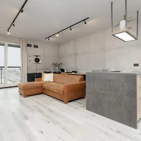 Industrial Pet-friendly With Movie Projector By Renters דירה *