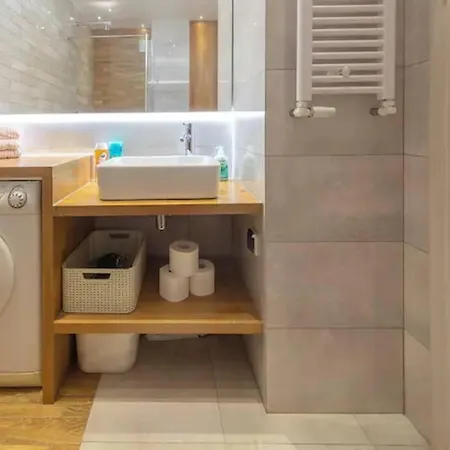 Center-comfortable And Stylish Apartment- P2 Apartment Warsaw