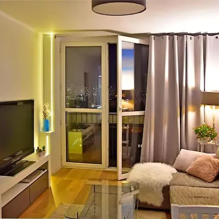 Center-comfortable And Stylish Apartment- P2 Apartment *