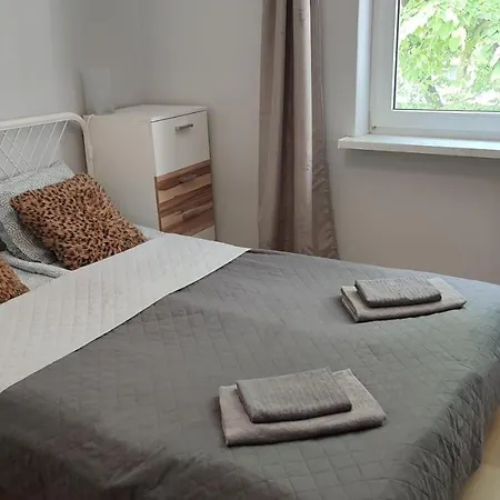Apartament Centrum - Metro Rondo Onz Warszawa
