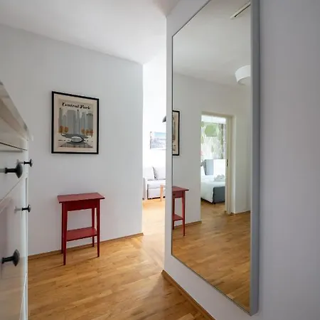 Woronicza 42 Standard Daire Varşova