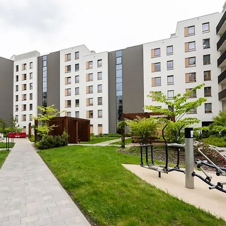 Apartament Wola Skwer Happy Warszawa