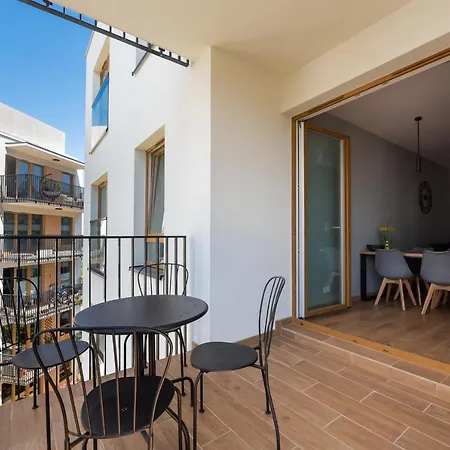 Wola Skwer Happy Apartament *