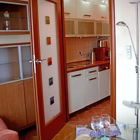Likeapartment, Centrum Apartment