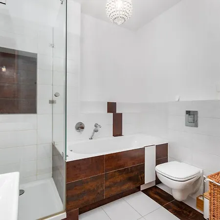 Skoroszewska 7 By Homeprime Apartmán *