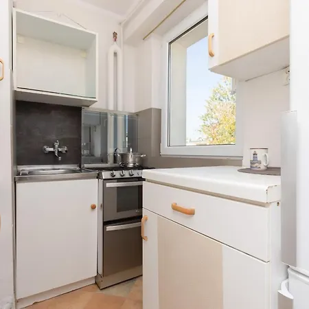 Metro Wawrzyszew By Renters Apartament *