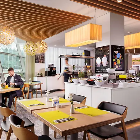 Novotel Centrum Hotel 4*