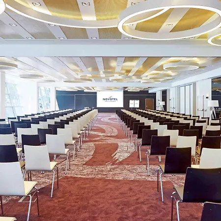 Novotel Centrum 4*