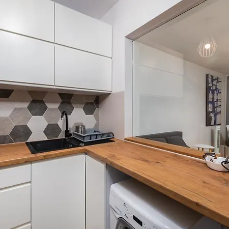 Apartment Dyminska 6 By Homeprime