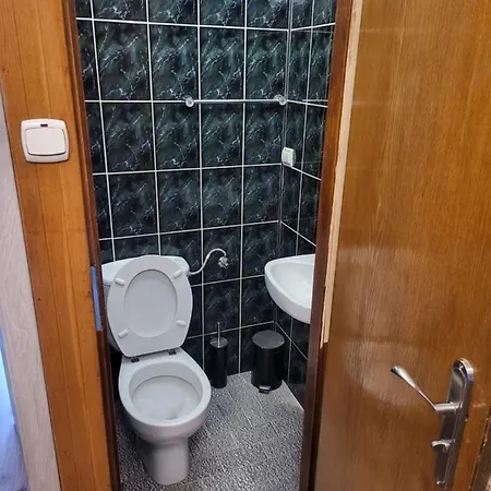 Rooms4rest Cisowa - Private For Tourists - Atr Consulting Sp, Z O,o, Ostello Varsavia