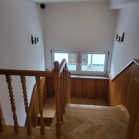 Ostello Rooms4rest Cisowa - Private For Tourists - Atr Consulting Sp, Z O,o, *