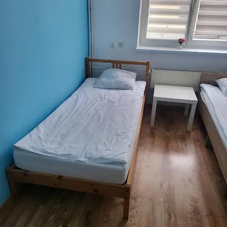 Ostello Rooms4rest Cisowa - Private For Tourists - Atr Consulting Sp, Z O,o,