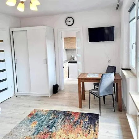 Ursynow Fine Apartament *