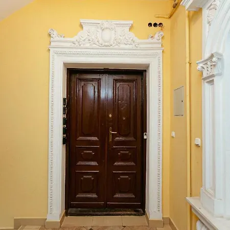 Appartamento Wspolna 54a - Free Parking - Dla 6 Osob - 450 Metrow Od Dworca Centralnego I Zlotych Tarasow - Better Varsavia