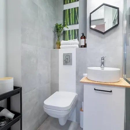 Appartamento Comfy Place In The Heart Of Warsaw. Biz&travel. Varsavia