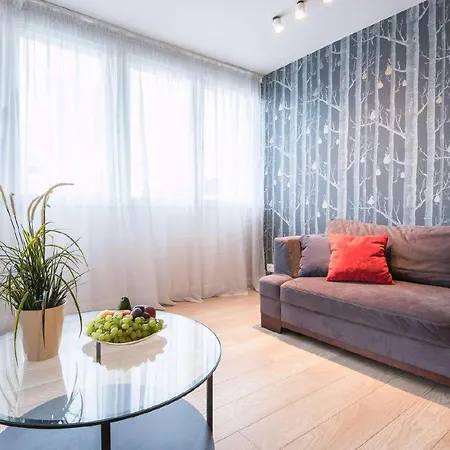 A Flat With View On Palace Of Culture Center 华沙