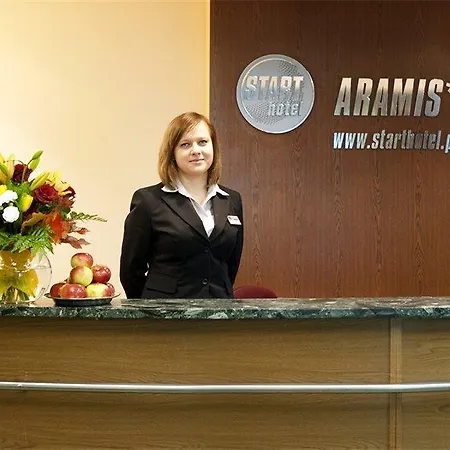 Start Aramis Hotel Warschau