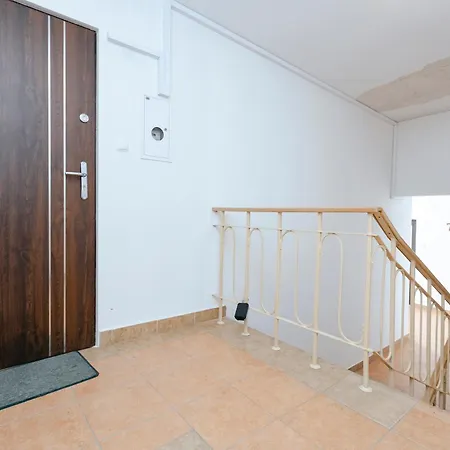 Apartament Pulawska 11 -prywatny 4 Osobowy W Centrum Warszawy - Better