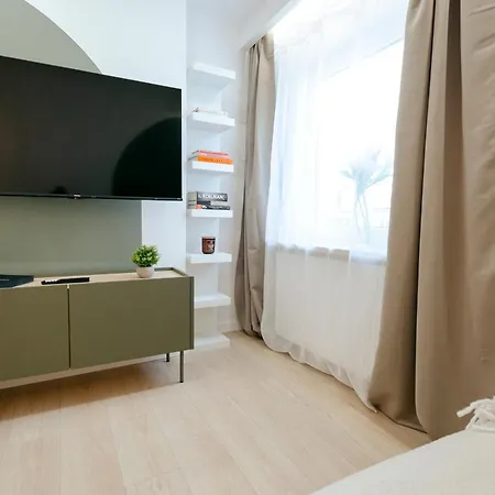 Apartament Pulawska 11 -prywatny 4 Osobowy W Centrum Warszawy - Better *