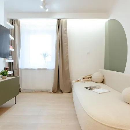Apartament Pulawska 11 -prywatny 4 Osobowy W Centrum Warszawy - Better *