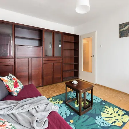 Apartament Room, Inflancka 19