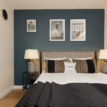 Lux Blue Moon Center Foksal By Renters Prestige Varšava