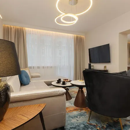 Lux Blue Moon Center Foksal By Renters Prestige * Varšava