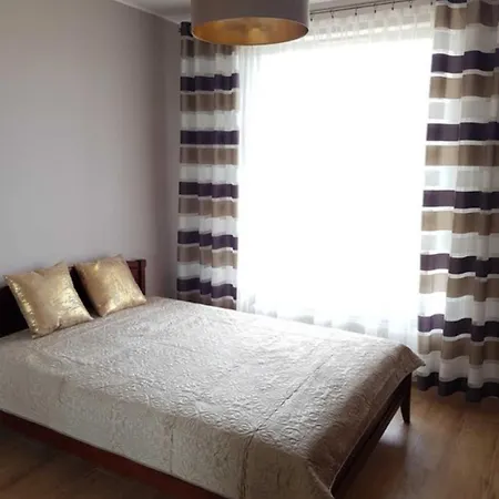 Gorace Studia W Centrum Warszawy