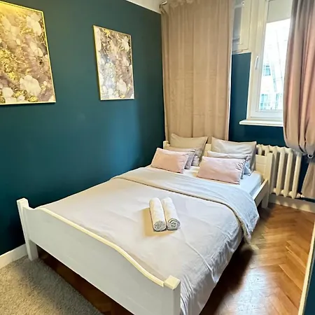 My Beloved Warsaw-metro Rondo Onz Apartment Warsaw