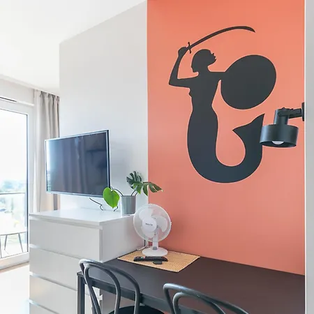 Superapart Jagiellonska 75, Parking Apartment