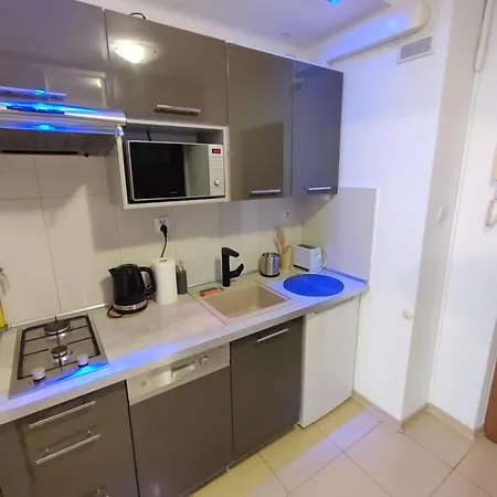 Apartament Centrum - Metro Rondo Onz Warszawa