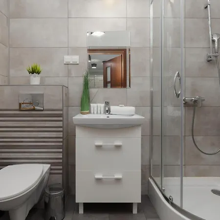 Apartament Urban Wings - Airport With Parking & Balcony By Renters Warszawa