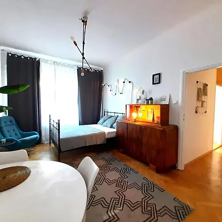 Apartament Przytulne Mieszkanie W Kamienicy Na Pradze