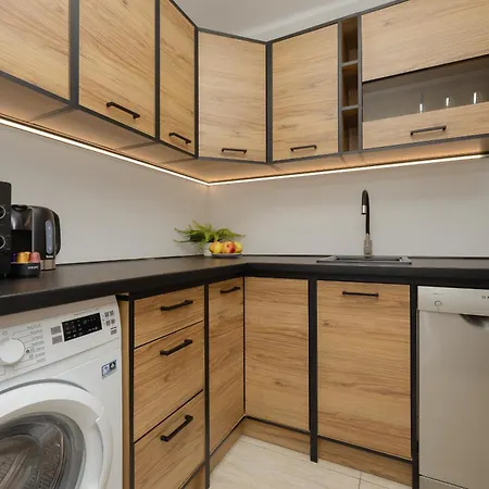 Apartmán In The Heart Of By Rent Like
