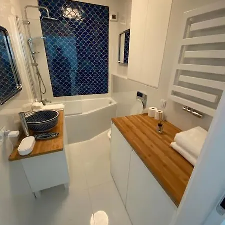 アパート Old Town Praga-smart Home, Garage ワルシャワ