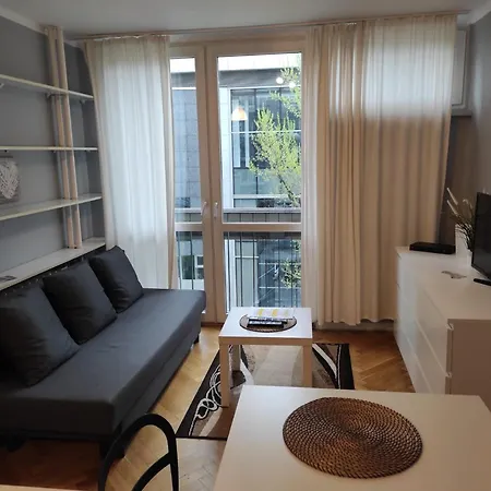 Apartament Centrum - Metro Rondo Onz Warszawa