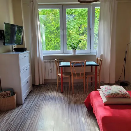 דירה Sunny And Lovely Apartment. Near Chopin Airport!