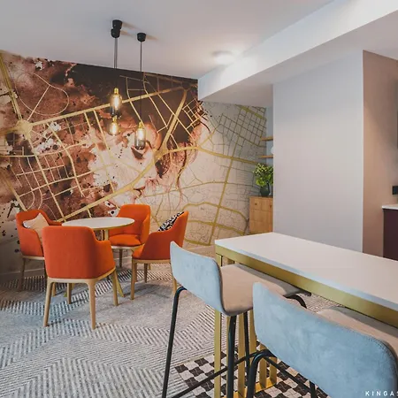 Royal Tulip Centre Apartmanhotel Varsó