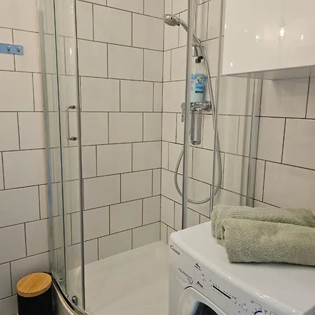 Apartman Dzielna Ii *