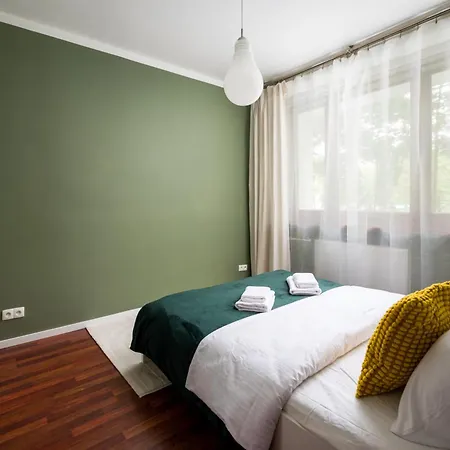 Wola Anielewicza Homely Apartament *